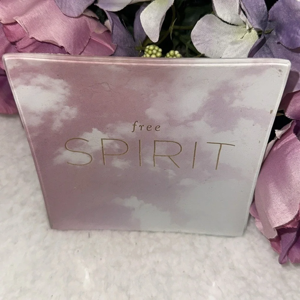 Fringe Studio Free Spirit Glass Trinket Tray Pink Cloud Gold Foil Jewelry Dish